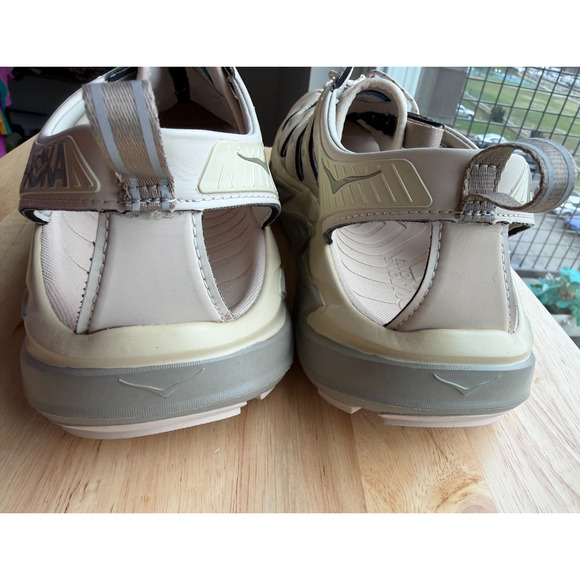 NWOT Unisex Hoka Hopara Hiking Trail athletic Sandals Size Men-11.5 ,Women 12.5 main image 12